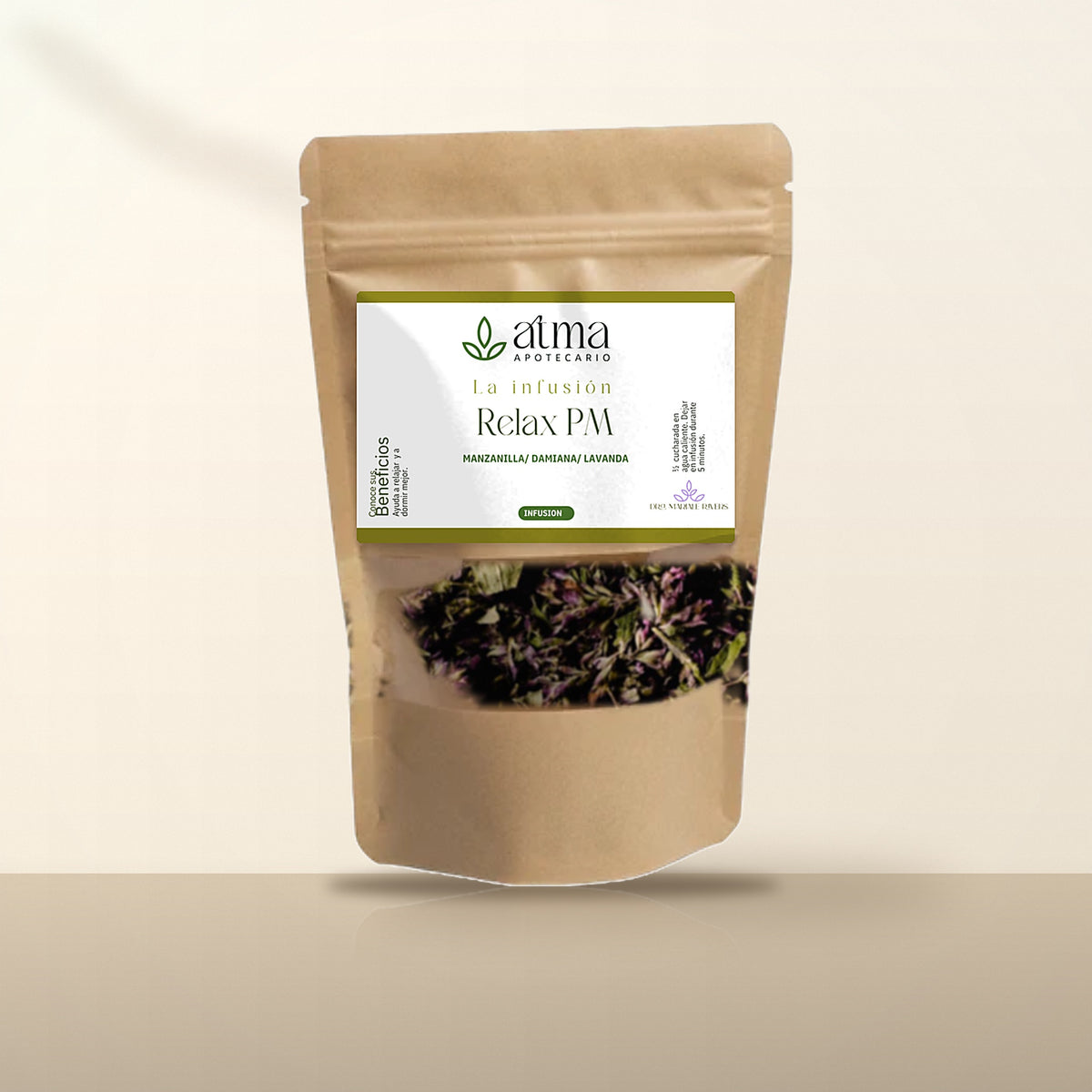 Infusión Relax PM de ATMA Apotecario en bolsa kraft con ventana, hierbas a la vista — manzanilla, damiana y lavanda