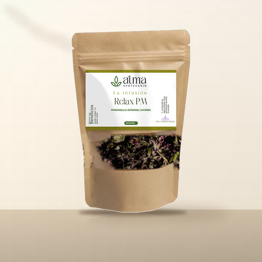 Infusión Relax PM de ATMA Apotecario en bolsa kraft con ventana, hierbas a la vista — manzanilla, damiana y lavanda